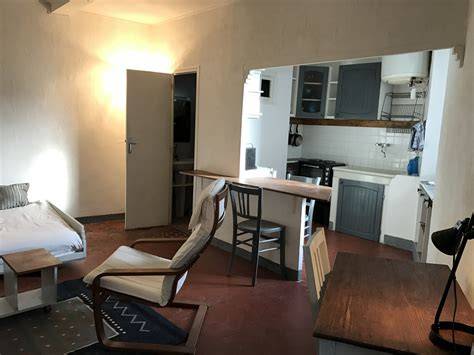 Cuisine équipée appartement studio
