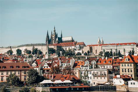 vue panoramique sur Prague depuis Hradčany