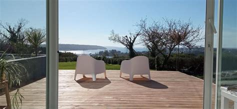 terrasse bois privative et vue sur le massif
