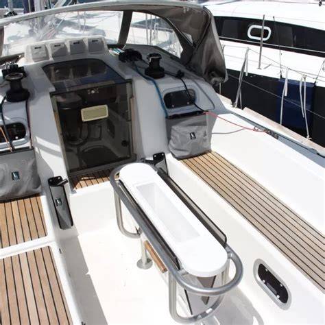 rangement cockpit et flybridge sur catamaran