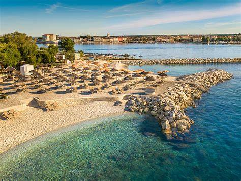 plages et piscines Isabella Sveti Nikola