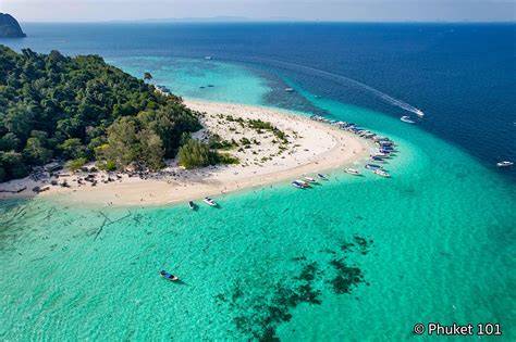 plan de Bamboo Island et de la plage