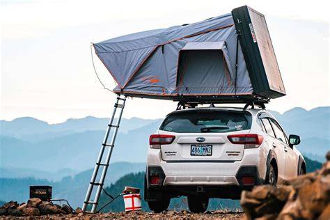 tente de toit Subaru Crosstrek illustration montage